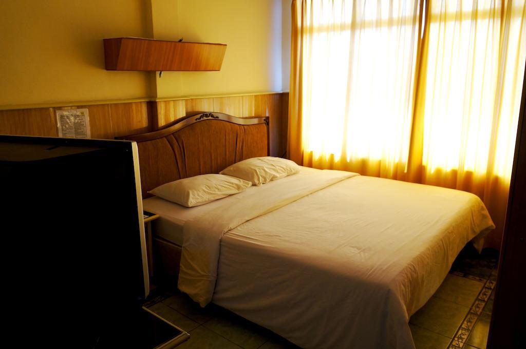 Hotel Duta פאלמבאנג חדר תמונה
