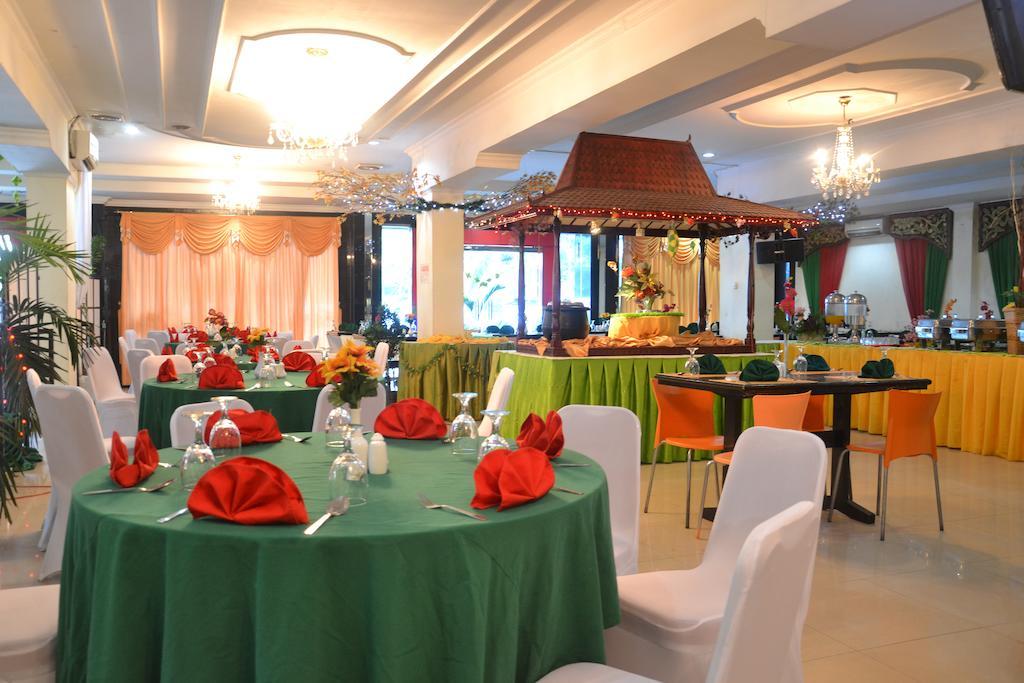 Hotel Duta פאלמבאנג מראה חיצוני תמונה