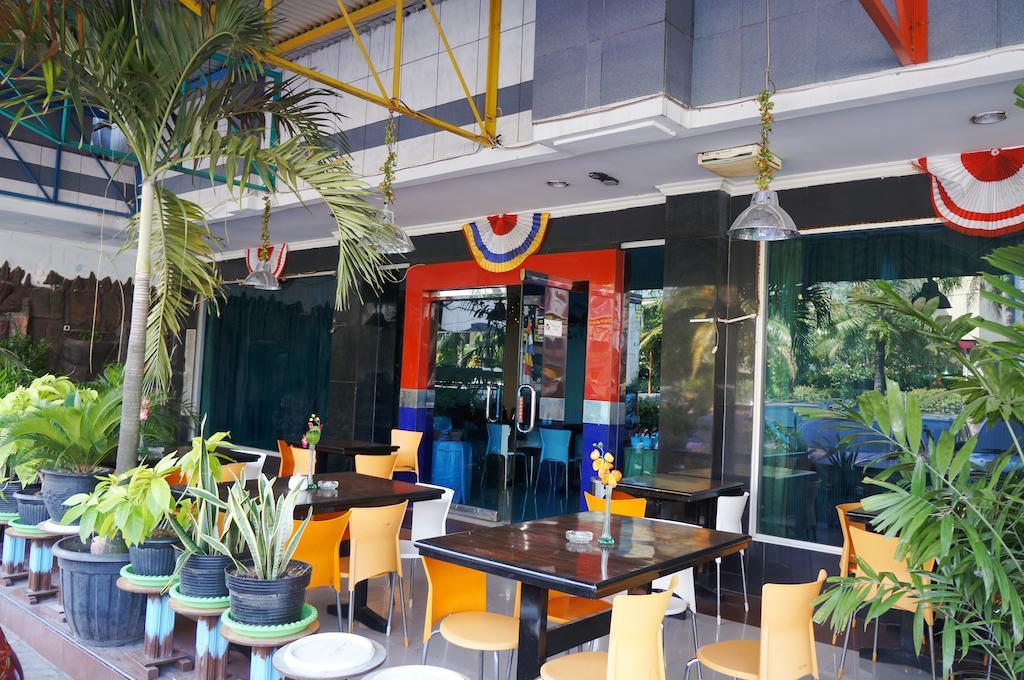 Hotel Duta פאלמבאנג מראה חיצוני תמונה